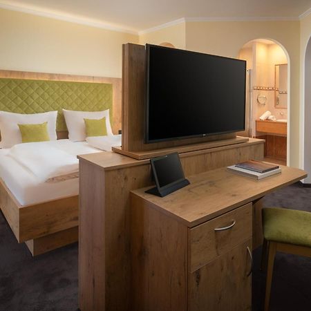 Hotel Vitaloase Zu Den Drei Bruedern Unken Zewnętrze zdjęcie