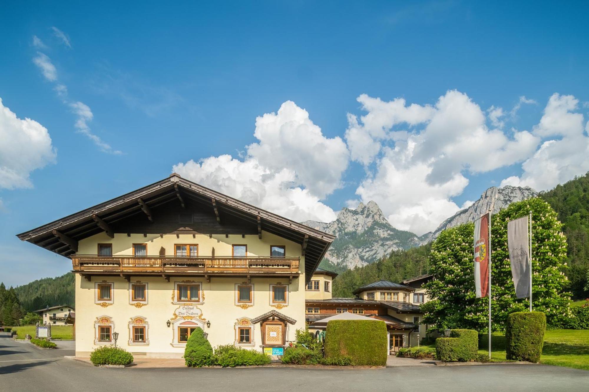 Hotel Vitaloase Zu Den Drei Bruedern Unken Zewnętrze zdjęcie
